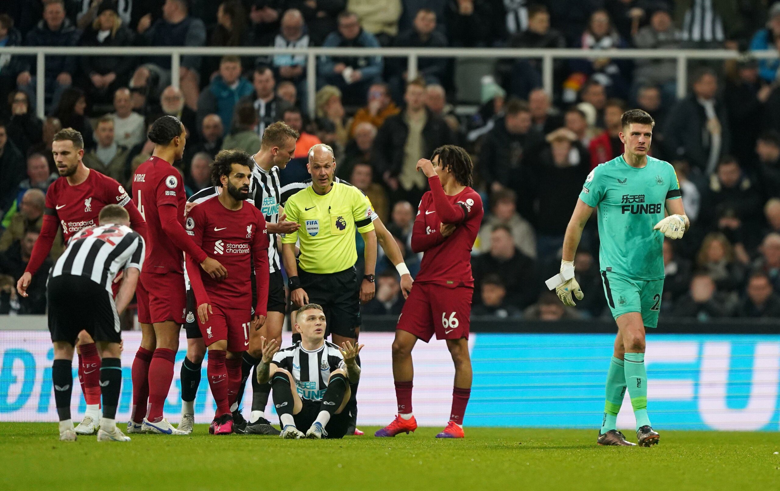 Controversial Penalty Wills Liverpool on to Champions League Trophy