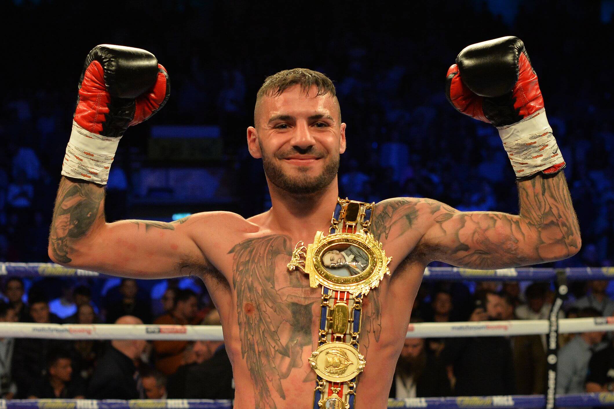 Newcastle Arena Lewis Ritson Signs To Fight Bitter Rival Ohara Davies In A Massive World Title